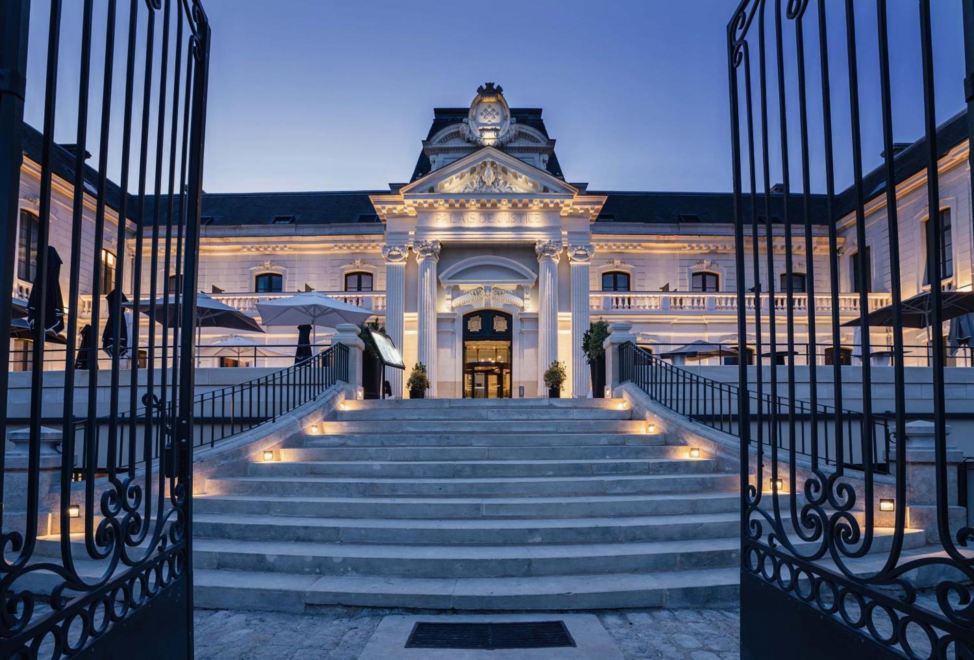 Best Western Premier Hotel De La Cite Royale Loches Zewnętrze zdjęcie